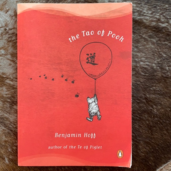 Other - The Tao of Pooh by Benjamin Hoff/ paperback